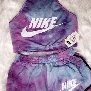 Meet your Posher, Kinley